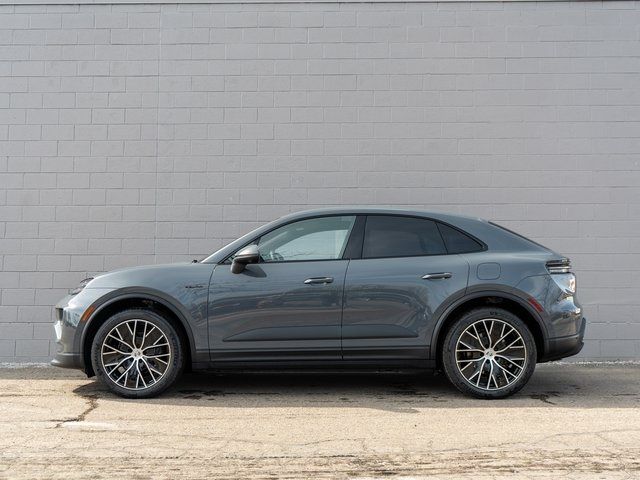 2025 Porsche Macan Electric 4