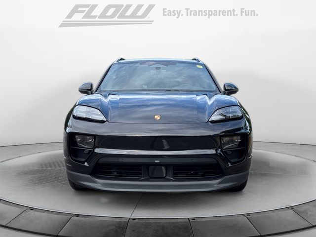 2025 Porsche Macan Electric 4