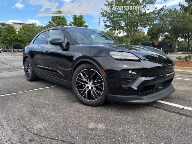 2025 Porsche Macan Electric 4