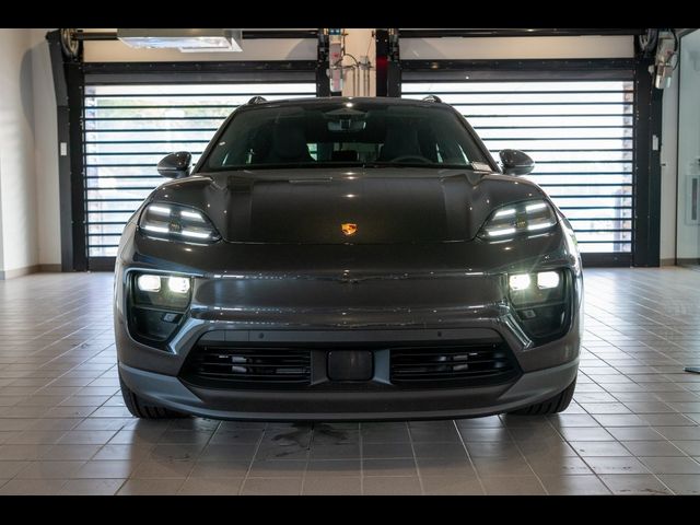 2025 Porsche Macan Electric 4