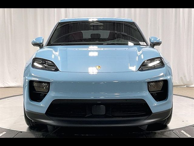 2025 Porsche Macan Electric 4S