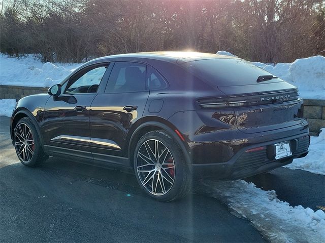 2025 Porsche Macan Electric 4S