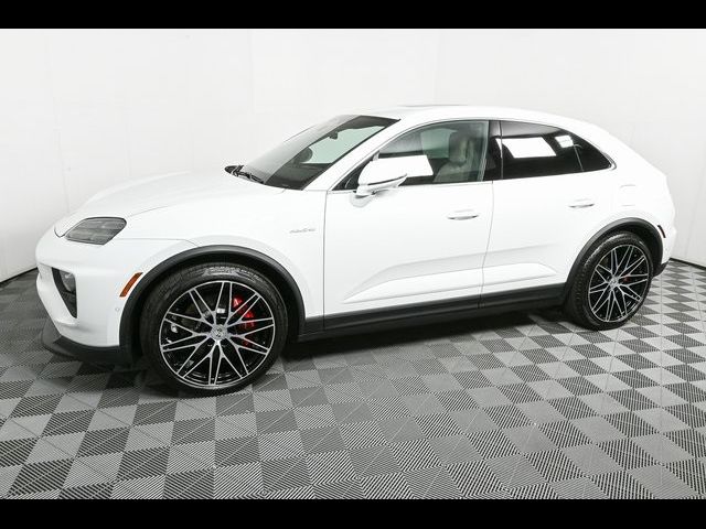 2025 Porsche Macan Electric 4S