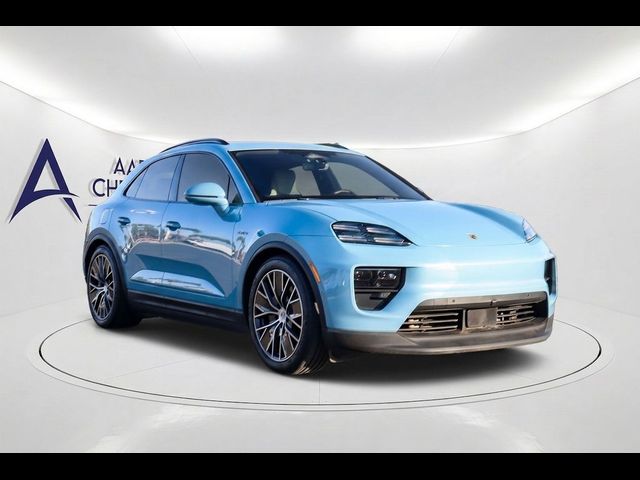 2025 Porsche Macan Electric 4S