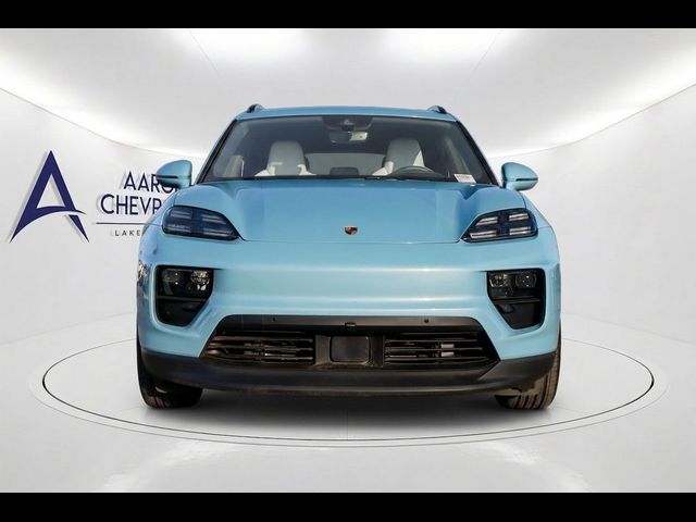 2025 Porsche Macan Electric 4S