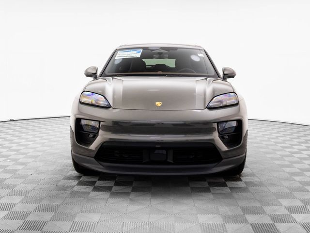 2025 Porsche Macan Electric 4S