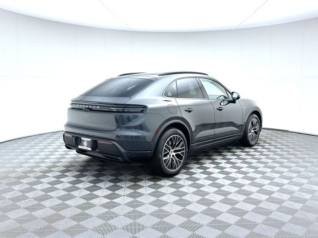 2025 Porsche Macan Electric 4