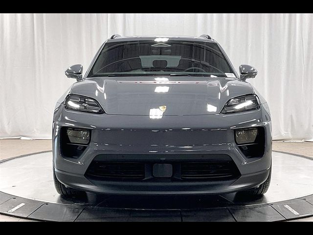 2025 Porsche Macan Electric 4