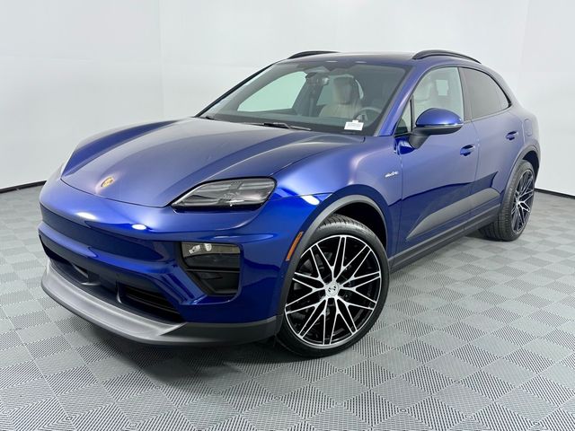 2025 Porsche Macan Electric 4