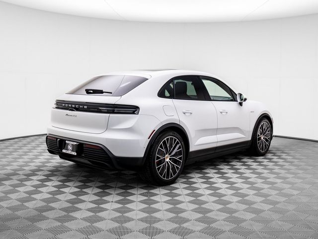 2025 Porsche Macan Electric 4S