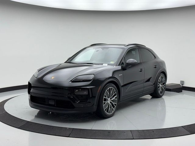 2025 Porsche Macan Electric 4S