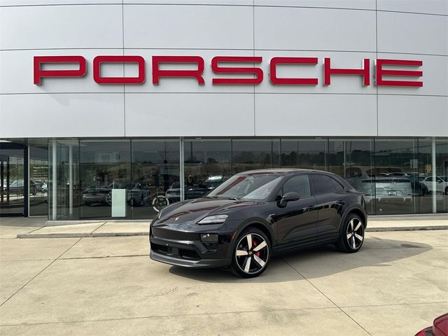 2025 Porsche Macan Electric 4S