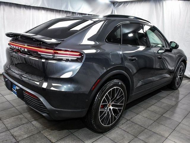 2025 Porsche Macan Electric 4S