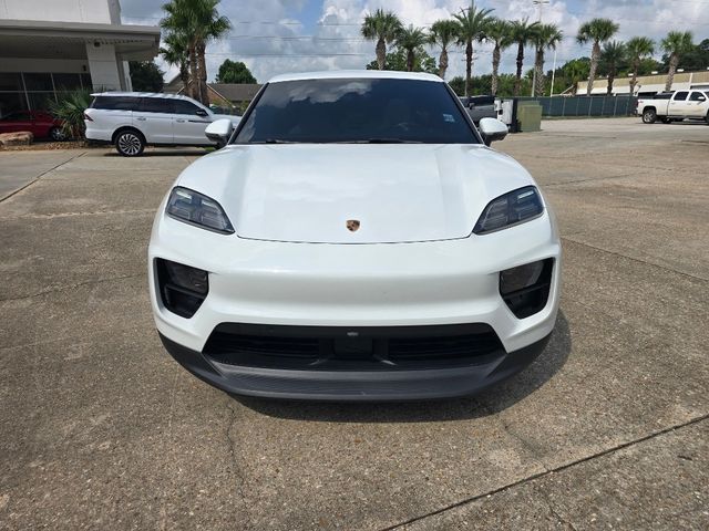 2025 Porsche Macan Electric 4S