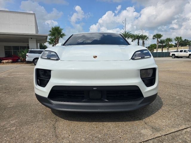 2025 Porsche Macan Electric 4S