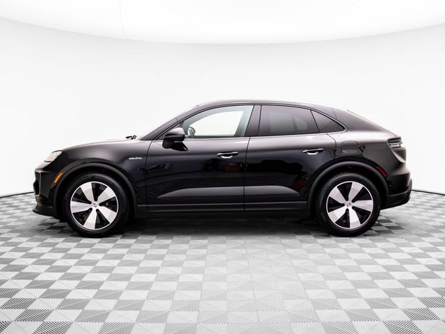 2025 Porsche Macan Electric