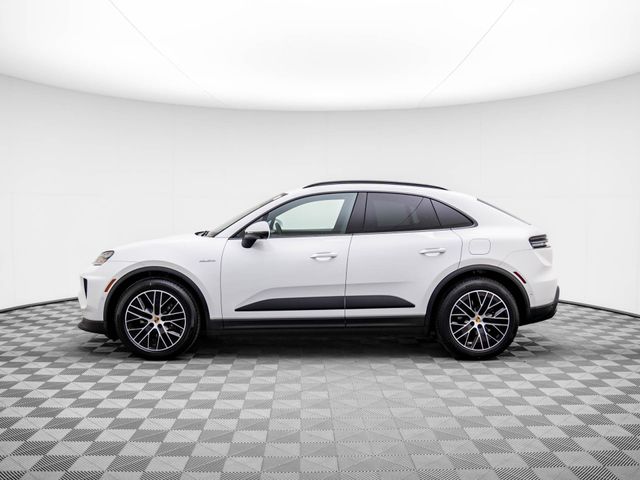 2025 Porsche Macan Electric