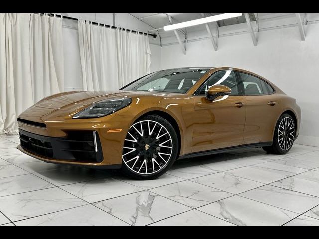 2025 Porsche Panamera 4