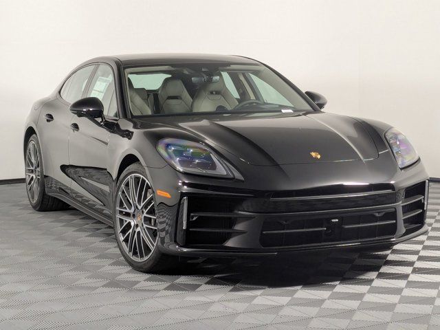 2025 Porsche Panamera 4