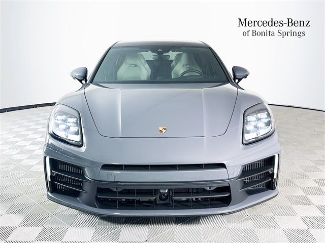 2025 Porsche Panamera 4