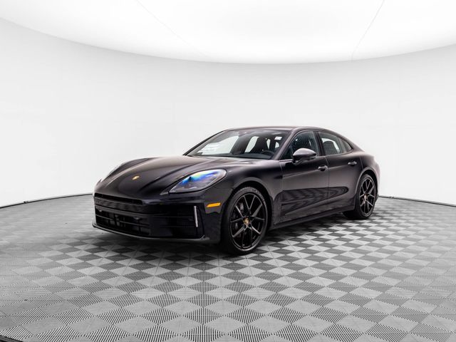 2025 Porsche Panamera 4