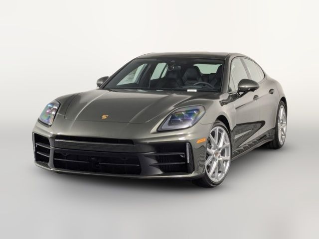 2025 Porsche Panamera 4