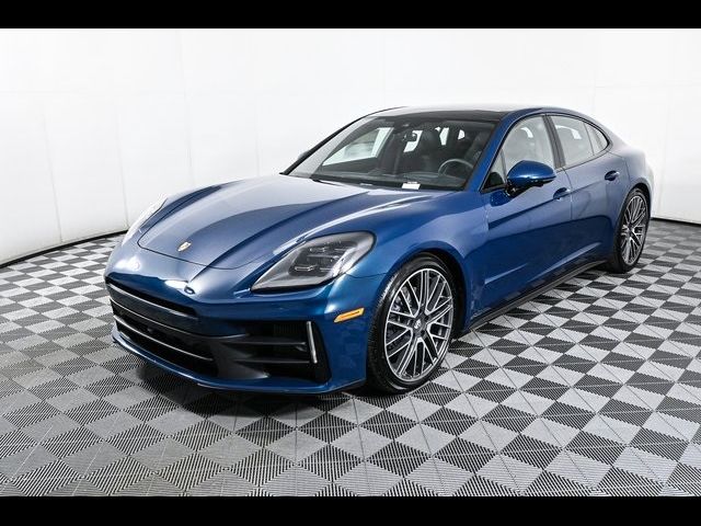 2025 Porsche Panamera 4