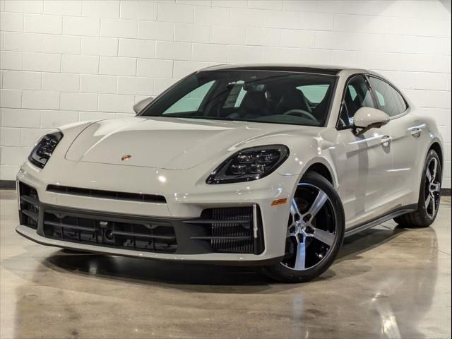 2025 Porsche Panamera 4