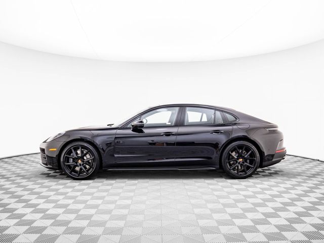 2025 Porsche Panamera E-Hybrid 4