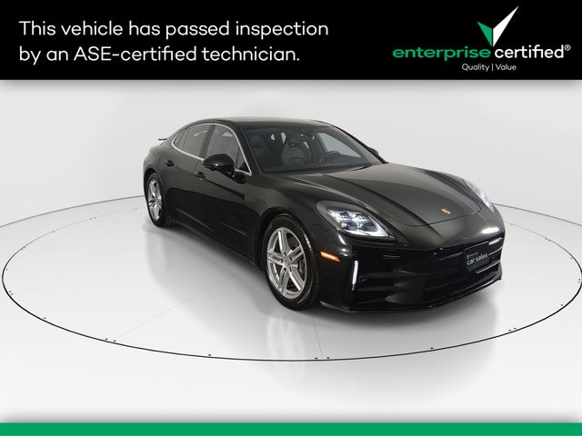 2025 Porsche Panamera 4