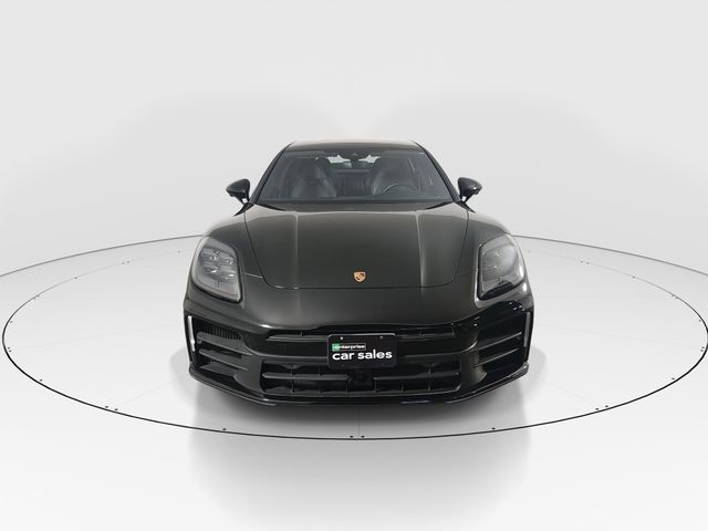 2025 Porsche Panamera 4