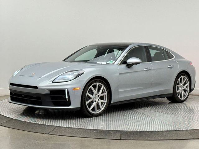 2025 Porsche Panamera Base