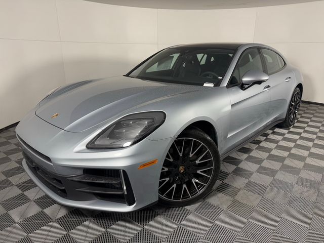 2025 Porsche Panamera Base