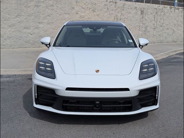 2025 Porsche Panamera Base