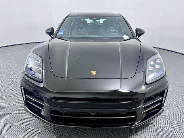 2025 Porsche Panamera Base