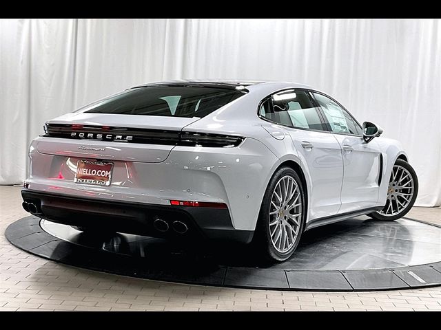 2025 Porsche Panamera Base