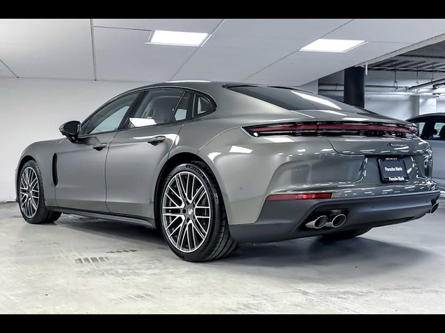 2025 Porsche Panamera Base