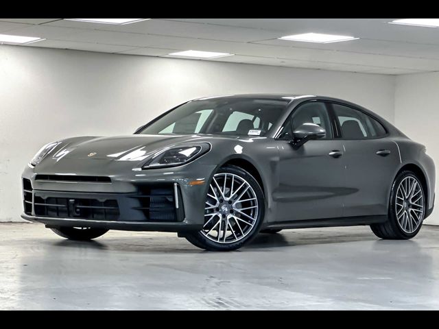 2025 Porsche Panamera Base