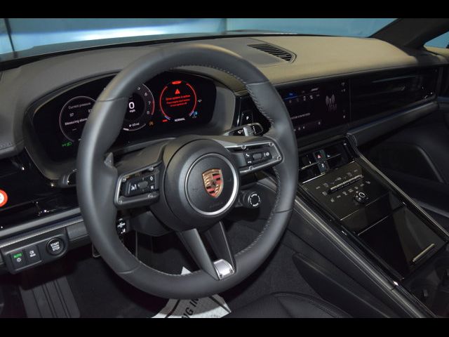 2025 Porsche Panamera 