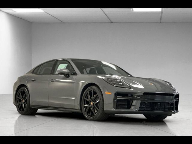2025 Porsche Panamera Base