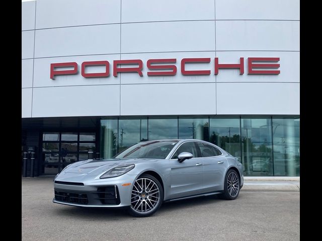 2025 Porsche Panamera