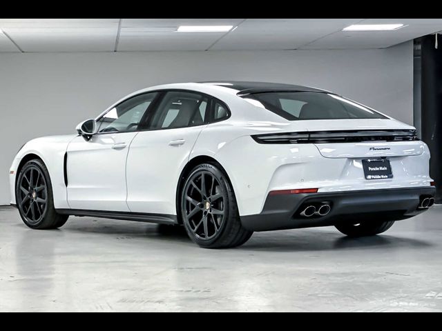 2025 Porsche Panamera Base