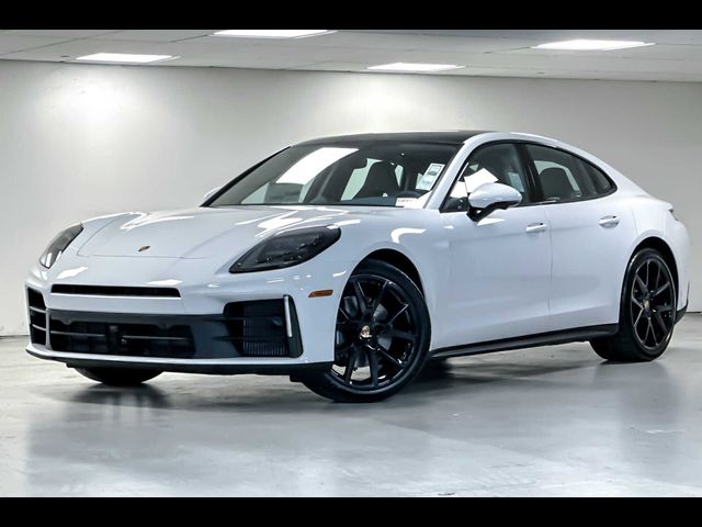 2025 Porsche Panamera Base