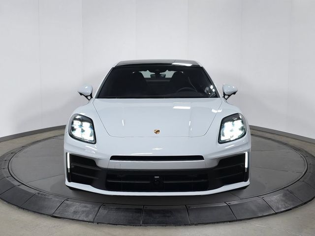 2025 Porsche Panamera Base