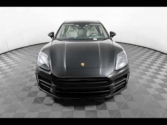 2025 Porsche Panamera Base