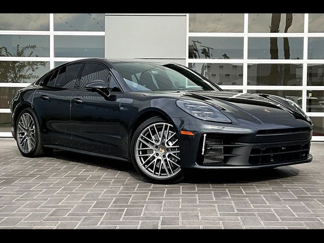 2025 Porsche Panamera E-Hybrid 4