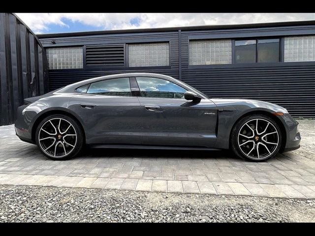 2025 Porsche Taycan 4