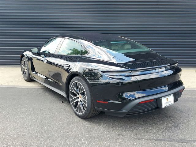 2025 Porsche Taycan 4