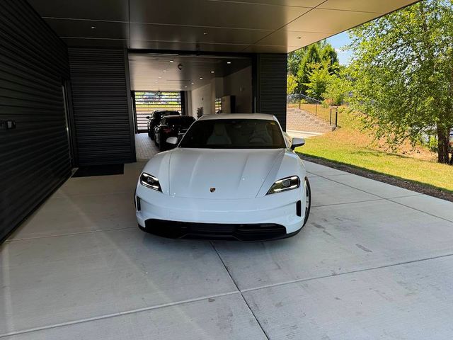 2025 Porsche Taycan Base