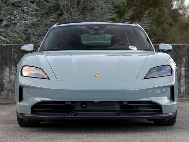 2025 Porsche Taycan 4
